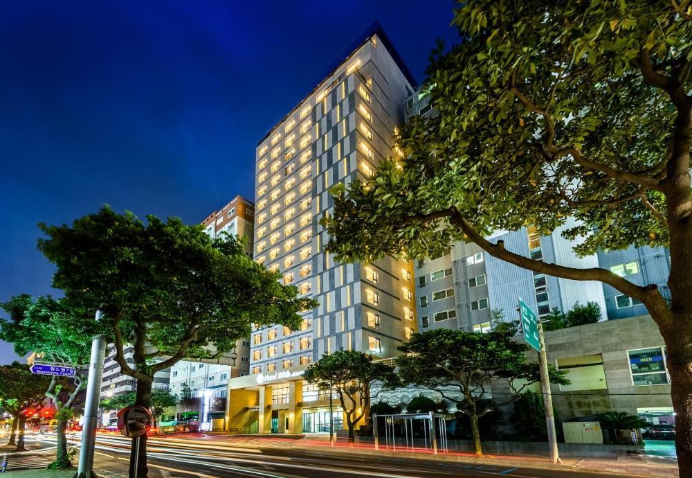 Hotel With City Jeju Exteriör bild